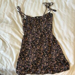 floral sundress, size small!
